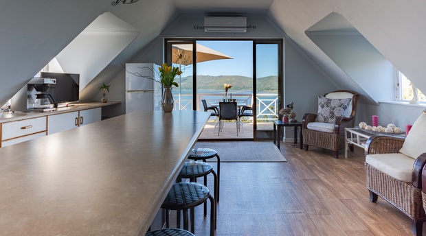 Two Bedroom En-Suite Loft overlooking the Lagoon and Knysna Heads